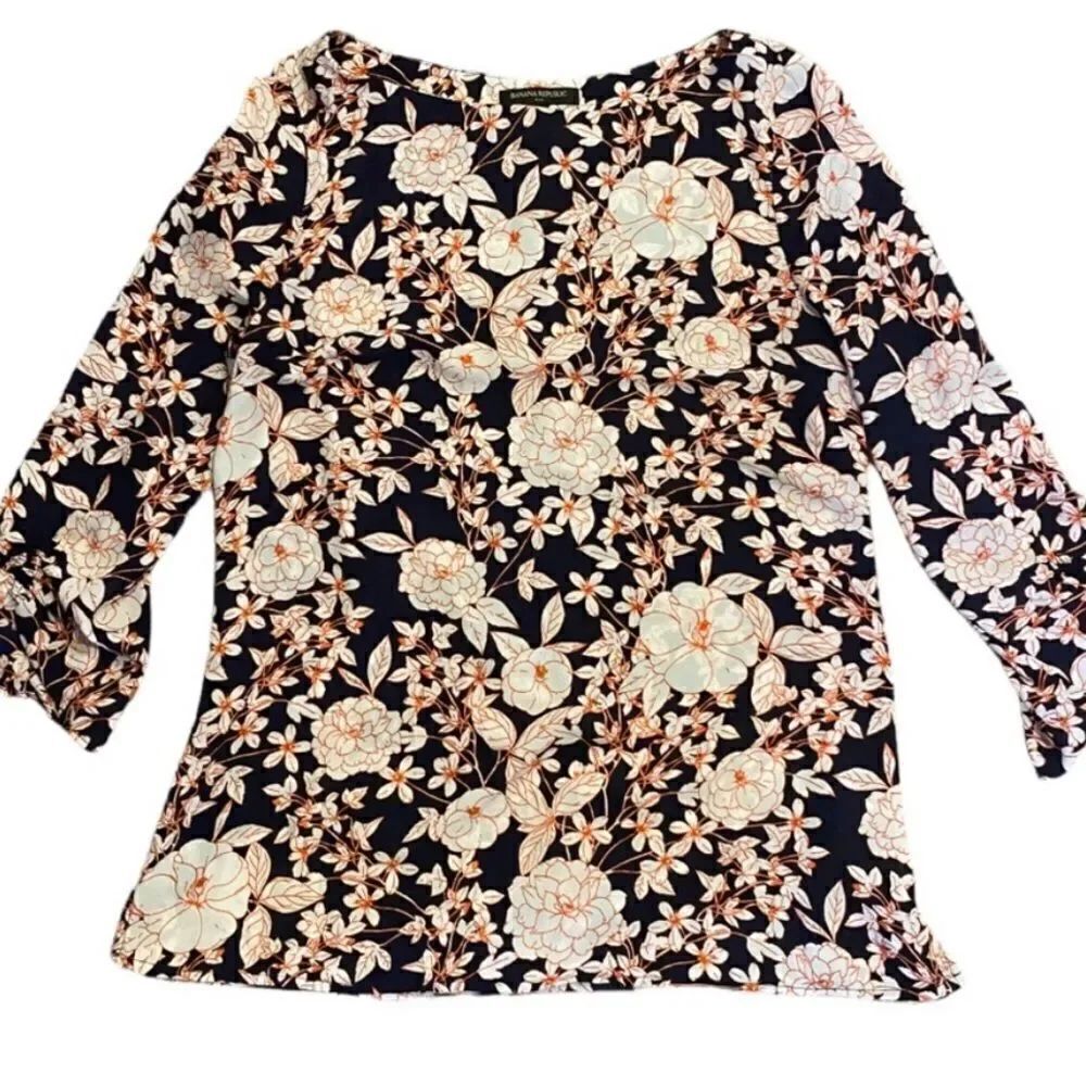 BANANA Republic Floral Blouse Size Small